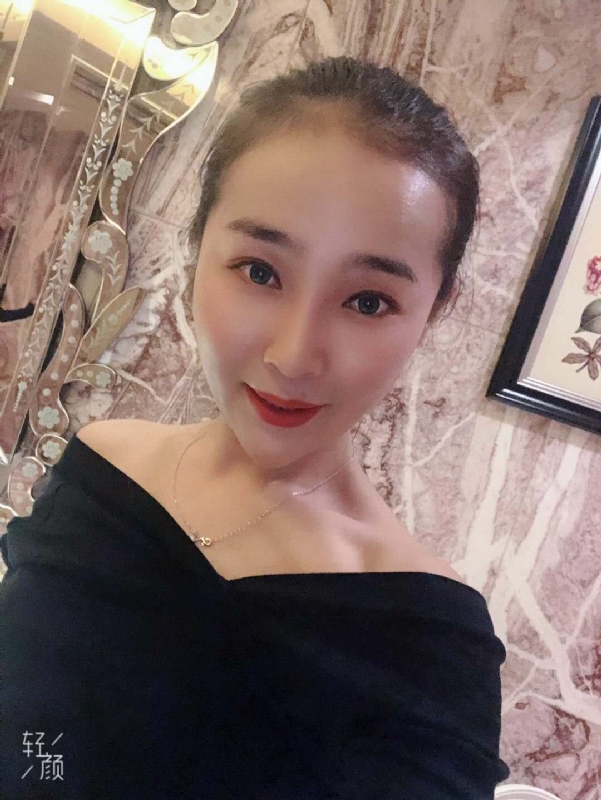 调皮的小猫的第一张照片--长春相亲服务中心