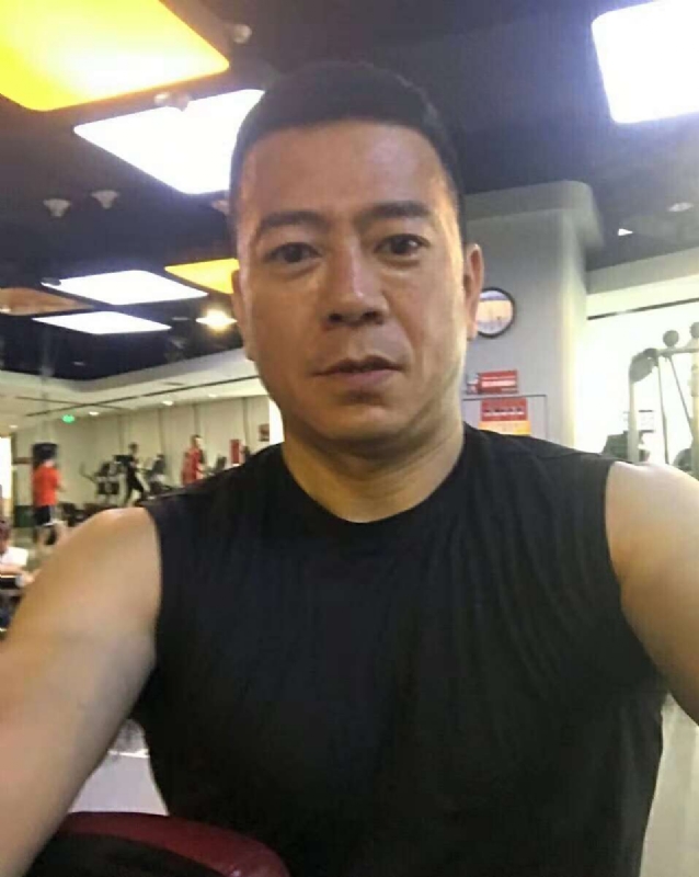 宁静致远的第二张照片--长春相亲服务中心