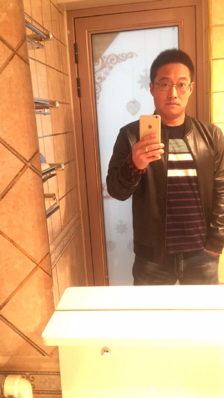 华灯初下的第一张照片--长春相亲服务中心