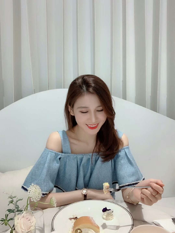 Emily的第三张照片--长春相亲服务中心