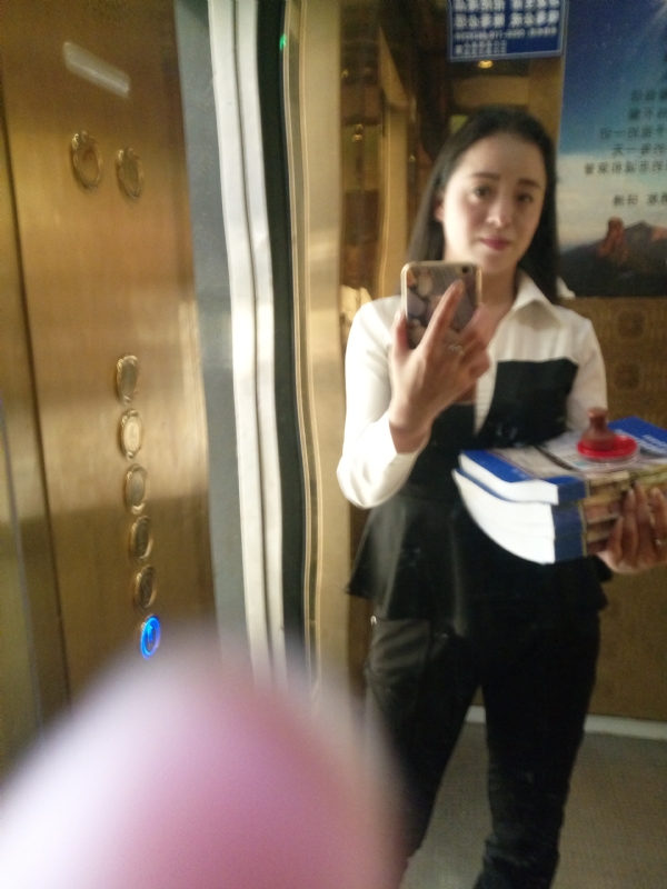 铿锵玫瑰的第一张照片--长春相亲服务中心