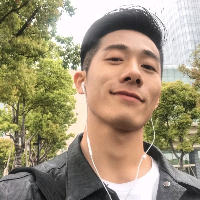 心若磐石的第三张照片--长春相亲服务中心