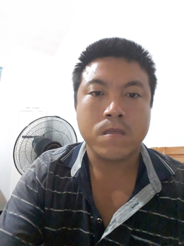 孤独的人的第一张照片--长春相亲服务中心