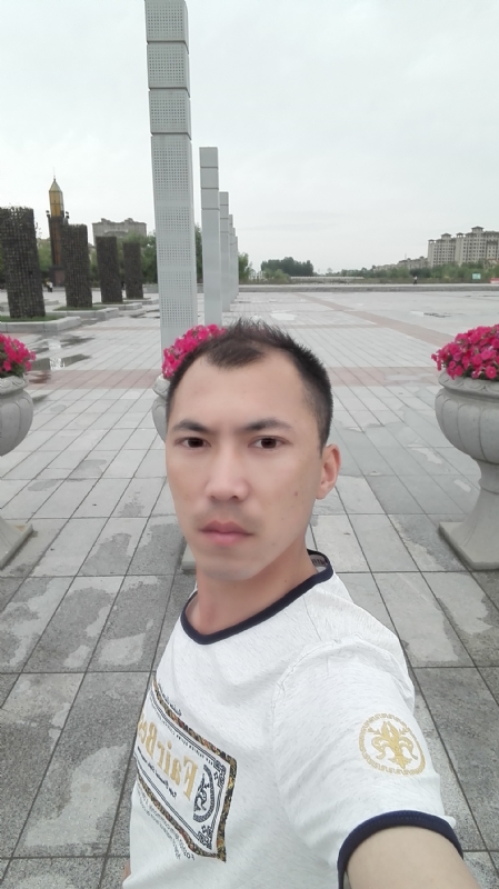 天平的第一张照片--长春相亲服务中心