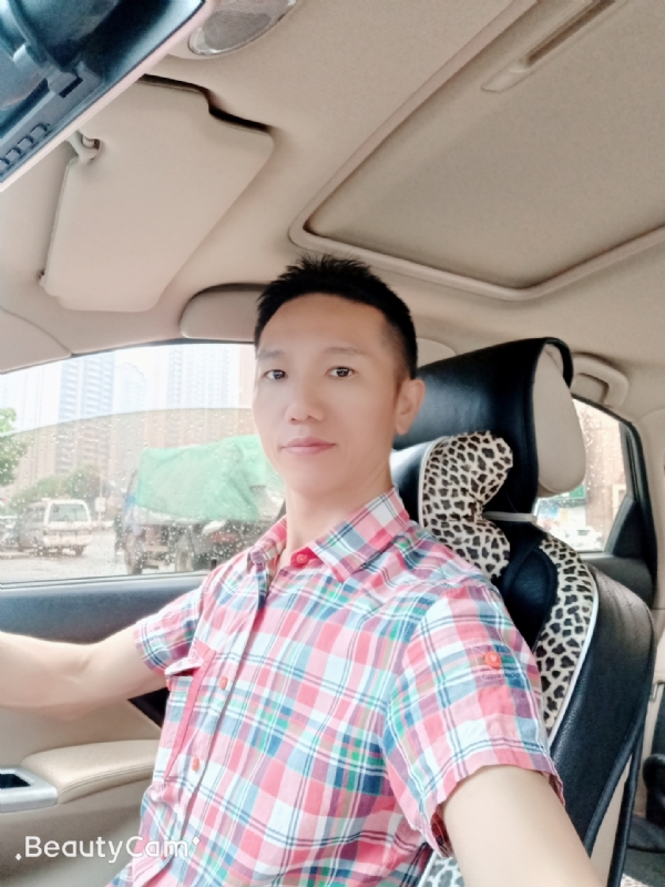 东方的第一张照片--长春相亲服务中心