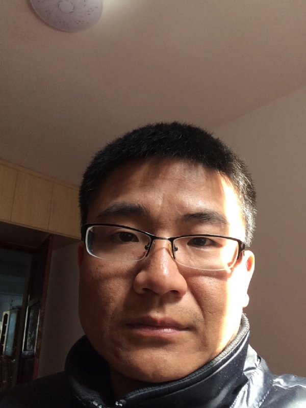 余浩浩的第一张照片--长春相亲服务中心