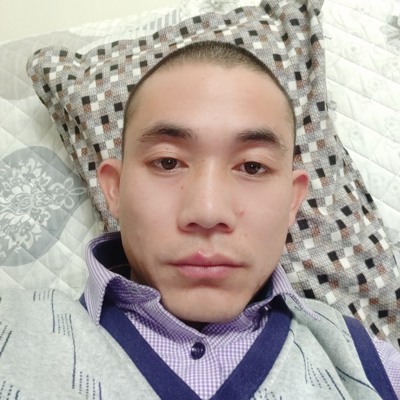 龙飞的第一张照片--长春相亲服务中心