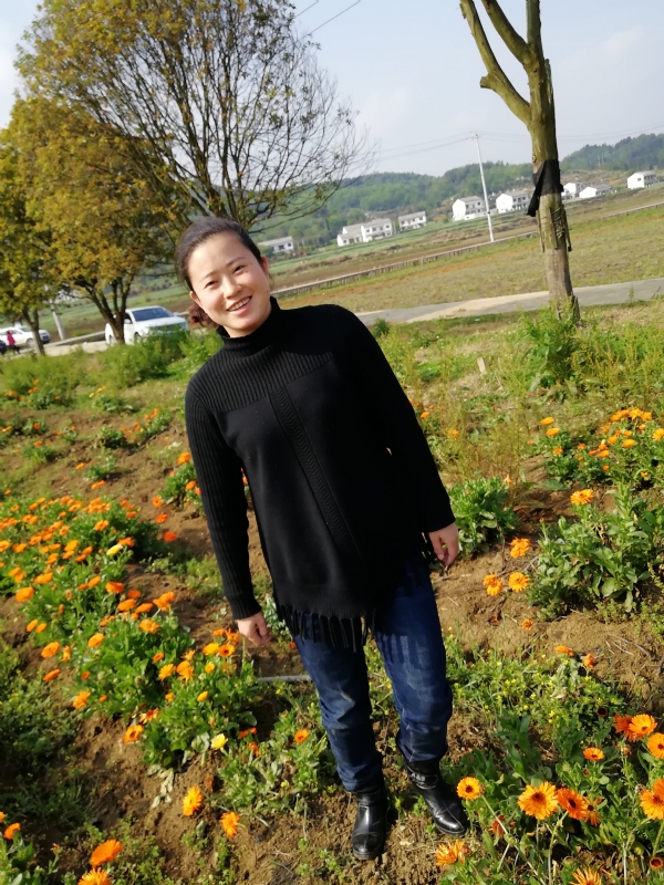 征婚女人的第四张照片--长春相亲服务中心