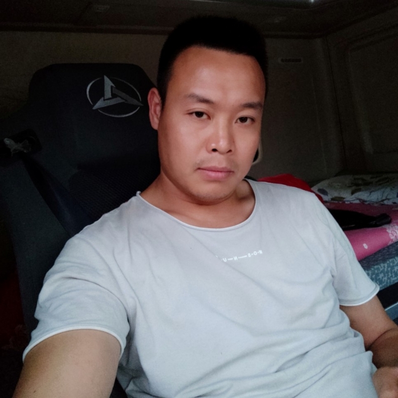 默默的第一张照片--长春相亲服务中心