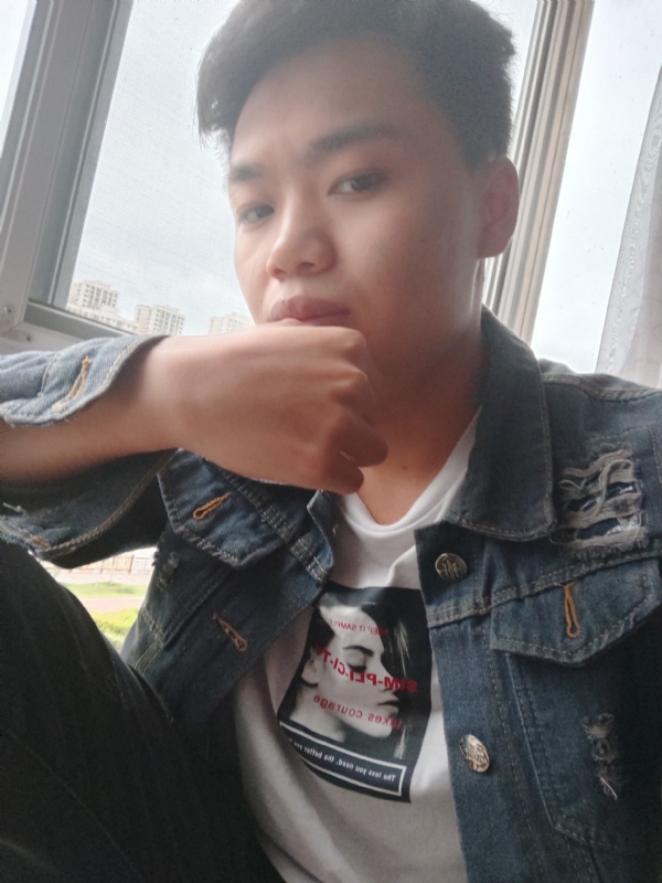 鬼卿的第四张照片--长春相亲服务中心