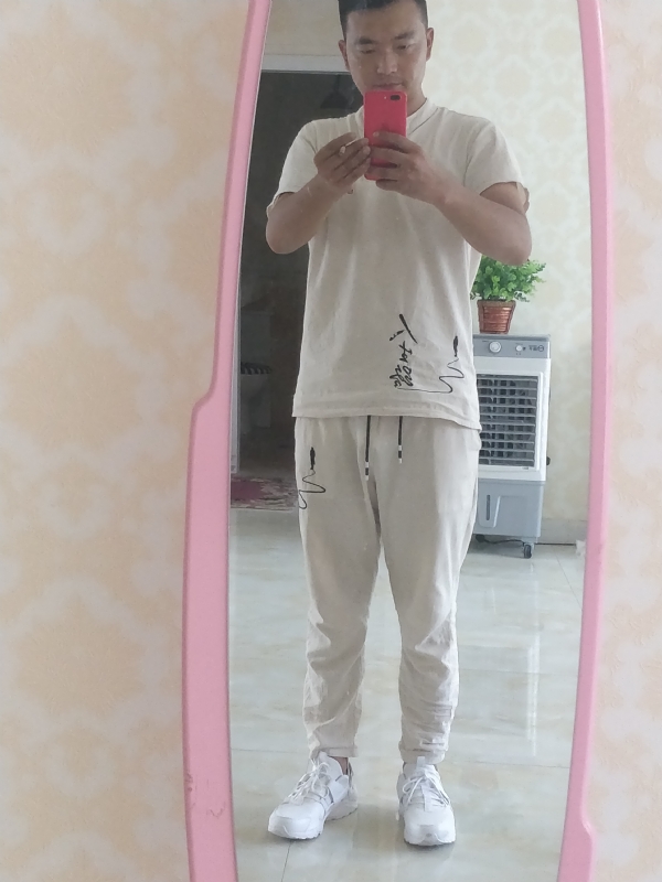 一天一根烟的第二张照片--长春相亲服务中心