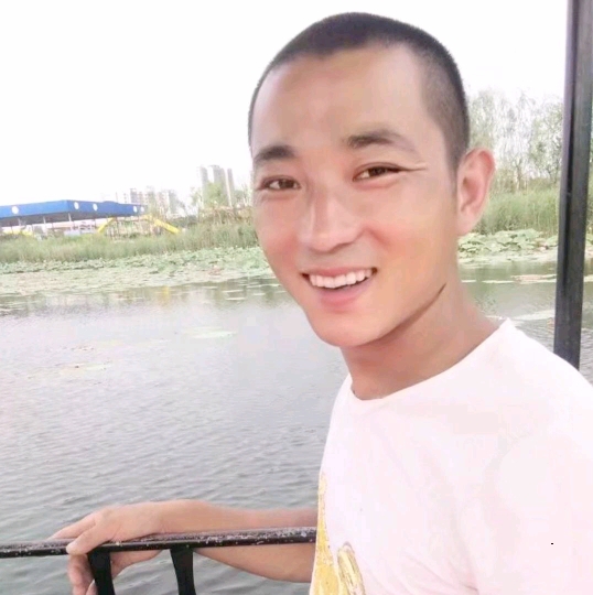为你等候的第二张照片--长春相亲服务中心