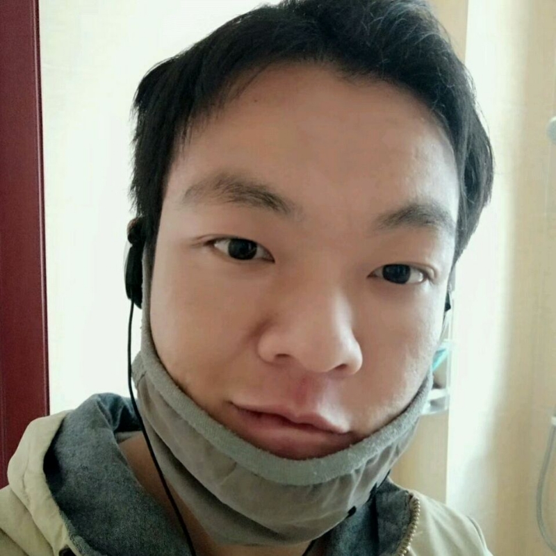 泡沫哭泣的第一张照片--长春相亲服务中心