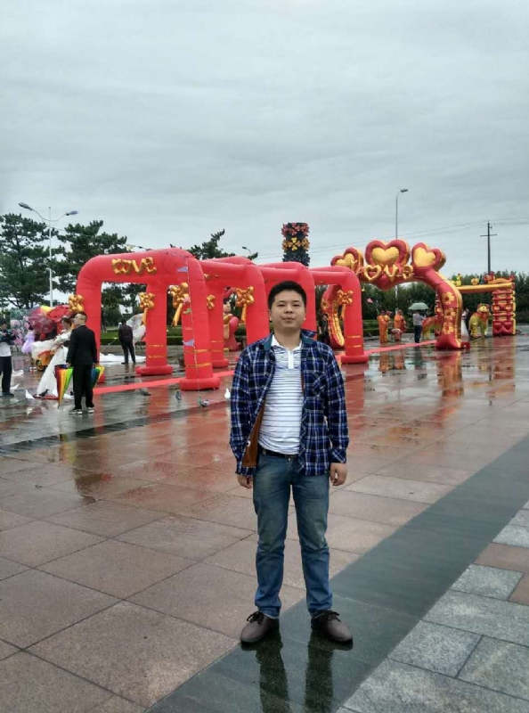 在奋斗的第三张照片--长春相亲服务中心