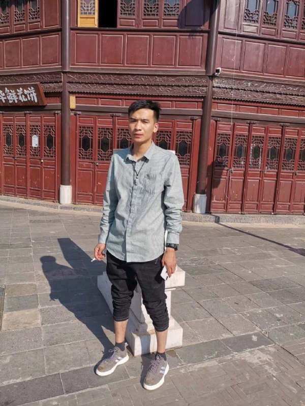 刘方的第一张照片--长春相亲服务中心