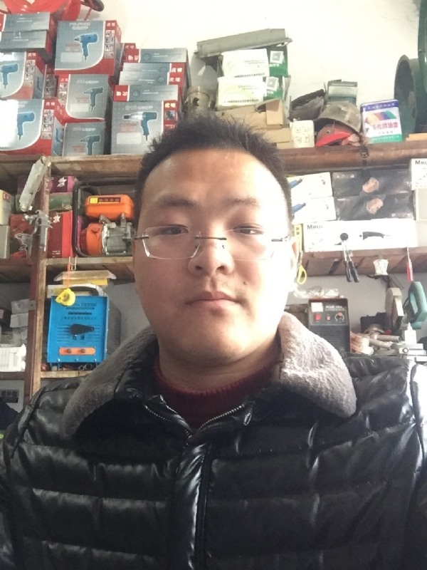鼎福的第一张照片--长春相亲服务中心
