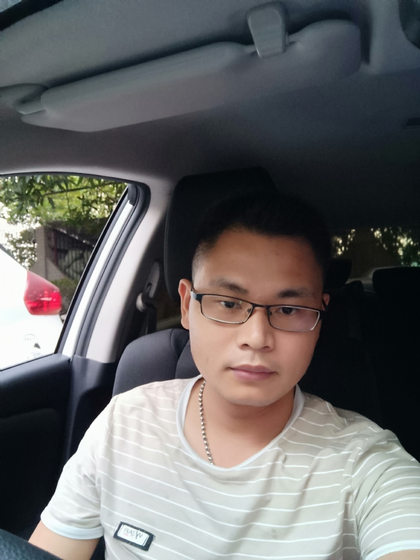 水明的第二张照片--长春相亲服务中心