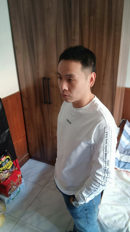 没有蜡笔的小航的第一张照片--长春相亲服务中心