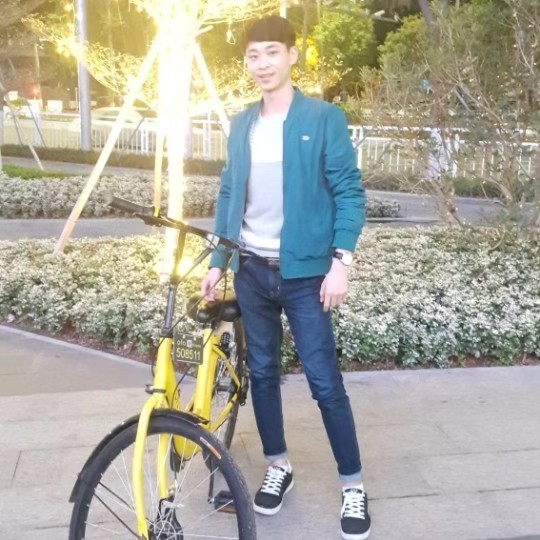 李伟的第一张照片--长春相亲服务中心