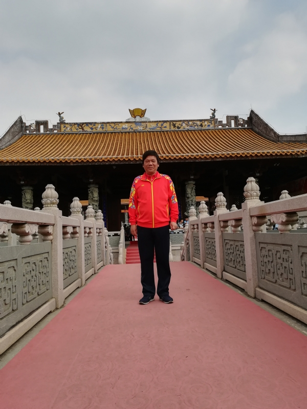 红尘老生的第一张照片--长春相亲服务中心