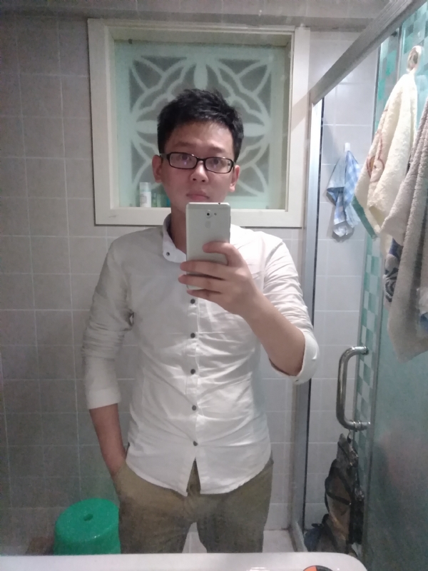 花谢魂伤的第二张照片--长春相亲服务中心