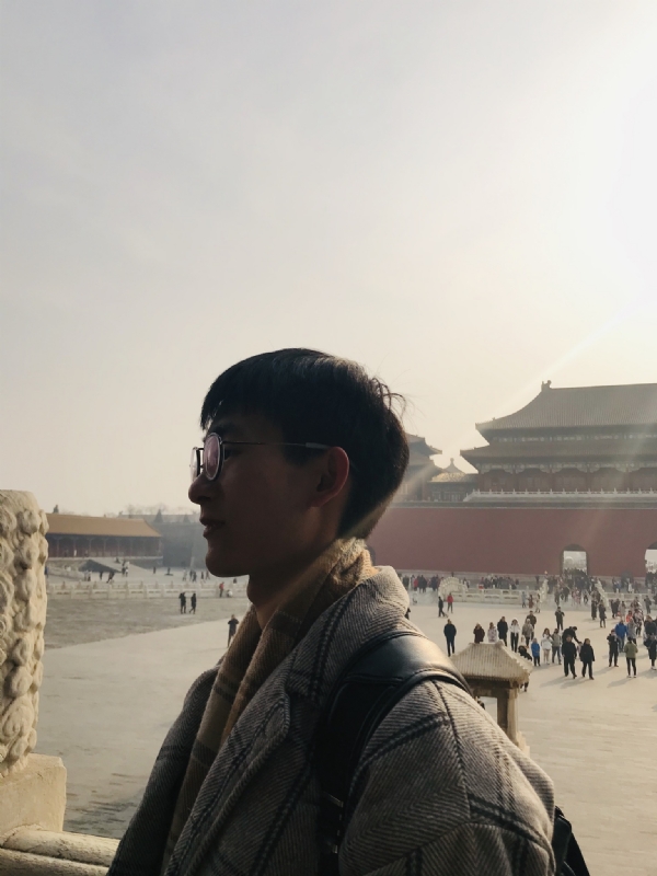 夏侯醉平的第一张照片--长春相亲服务中心