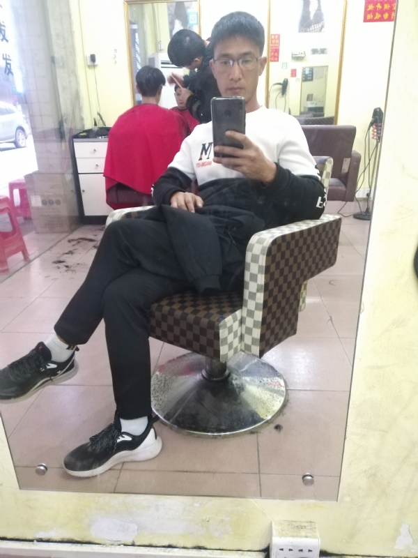 hushuai的第一张照片--长春相亲服务中心