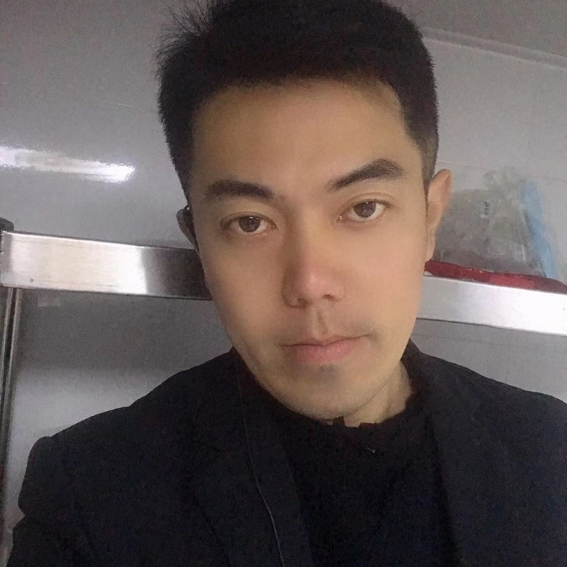 李龙的第二张照片--长春相亲服务中心