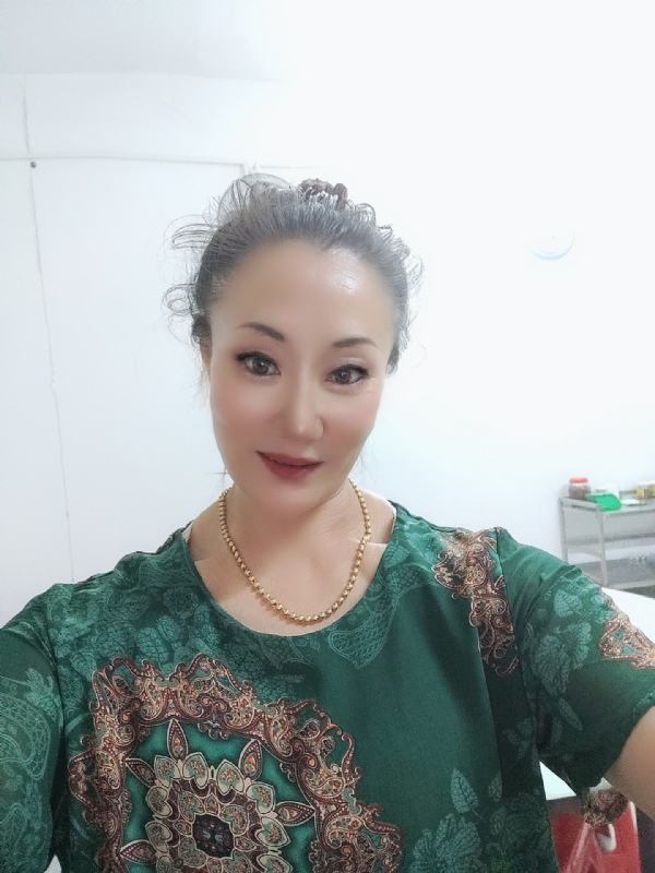 燕子的第二张照片--长春相亲服务中心