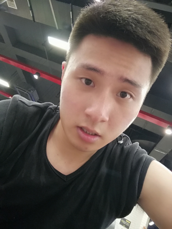 江南的雨的第一张照片--长春相亲服务中心