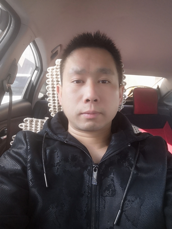 孤独的狼的第二张照片--长春相亲服务中心
