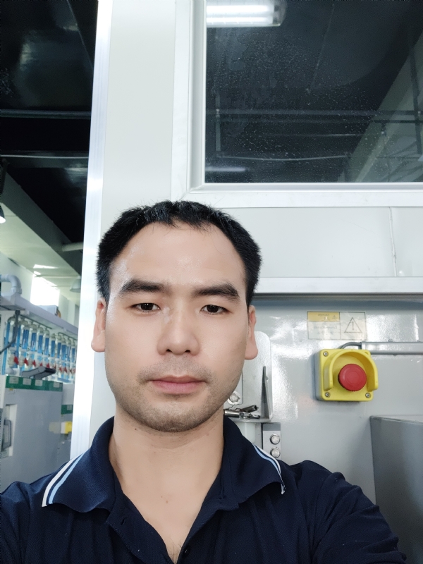黄伟的第一张照片--长春相亲服务中心