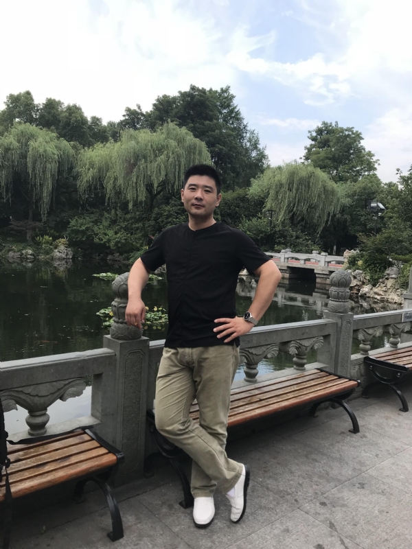 未来可期的第一张照片--长春相亲服务中心