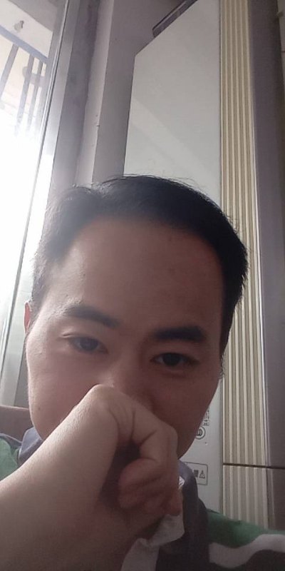 90年大叔的第一张照片--长春相亲服务中心