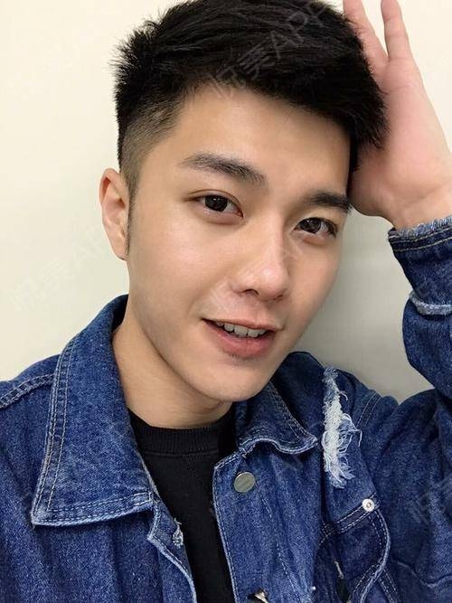 莱威体育赵的第二张照片--长春相亲服务中心