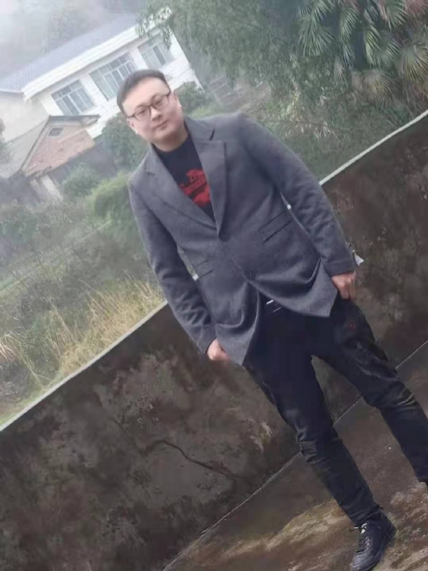 冰城的第二张照片--长春相亲服务中心