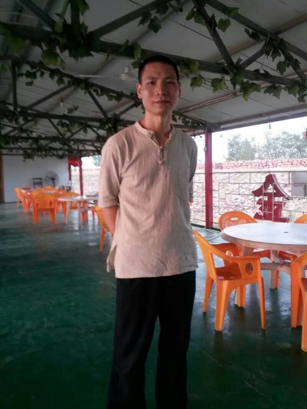 周哥的第三张照片--长春相亲服务中心