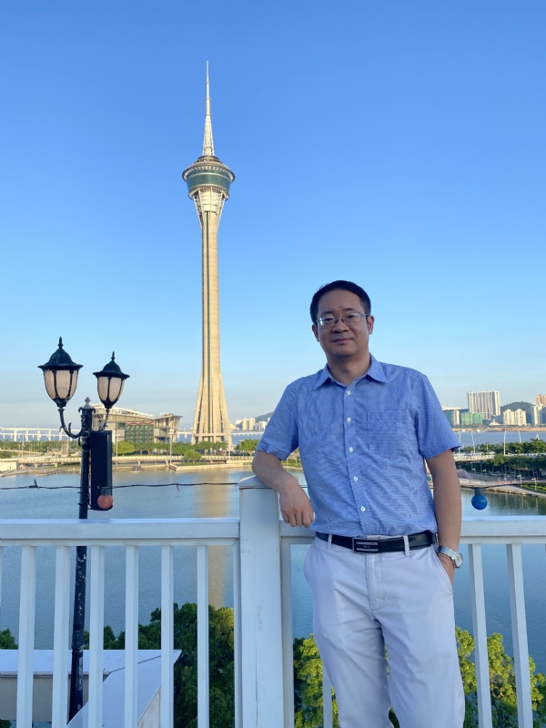 Yangyi的第三张照片--长春相亲服务中心