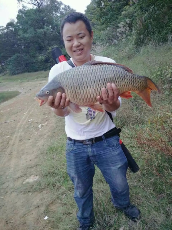 迷路的男人的第一张照片--长春相亲服务中心