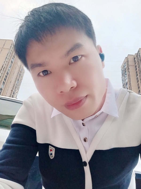 雨霁月清风的第一张照片--长春相亲服务中心