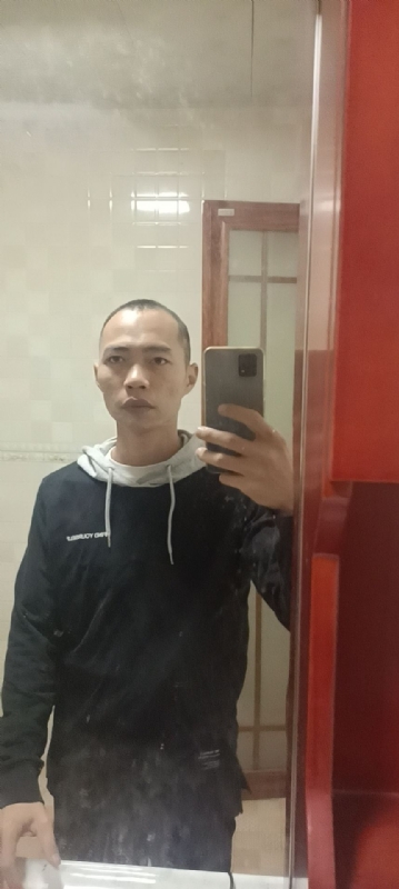 黄钟溢的第一张照片--长春相亲服务中心