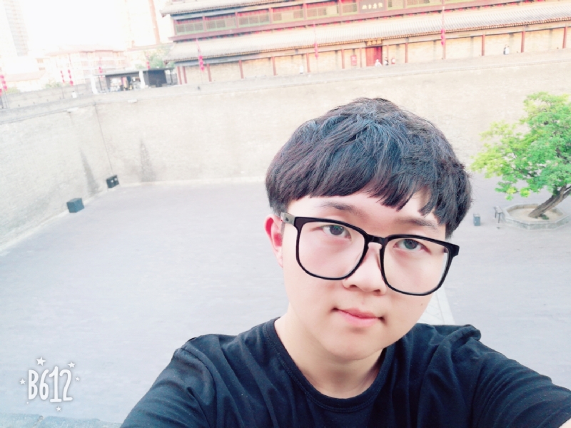 白夜行中人的第三张照片--长春相亲服务中心
