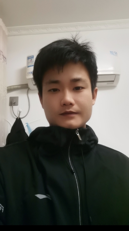 Mr丶Cui的第二张照片--长春相亲服务中心