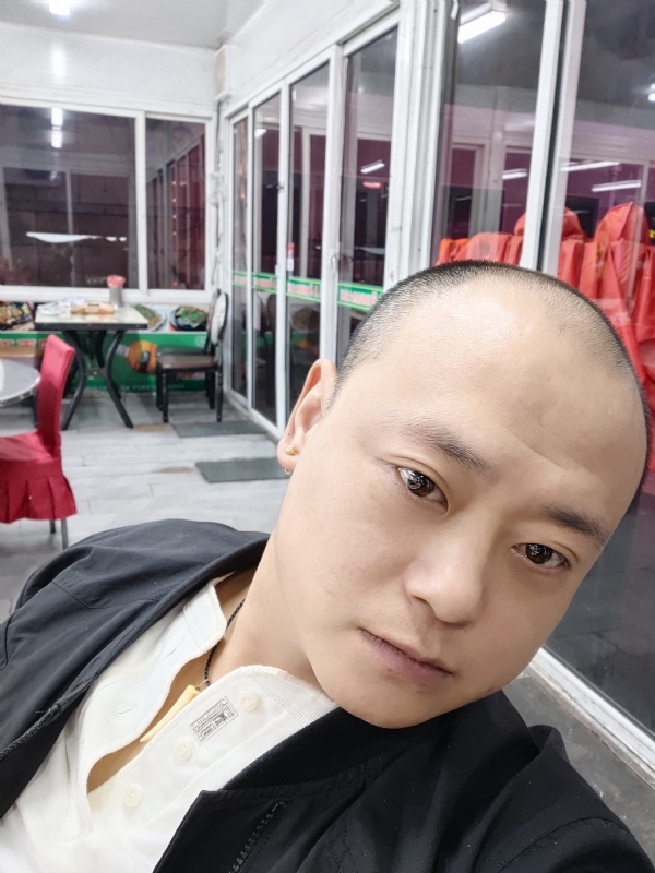 大连相亲的第一张照片--长春相亲服务中心