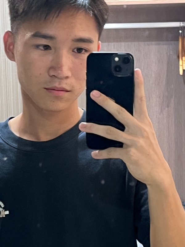 画家的第二张照片--长春相亲服务中心
