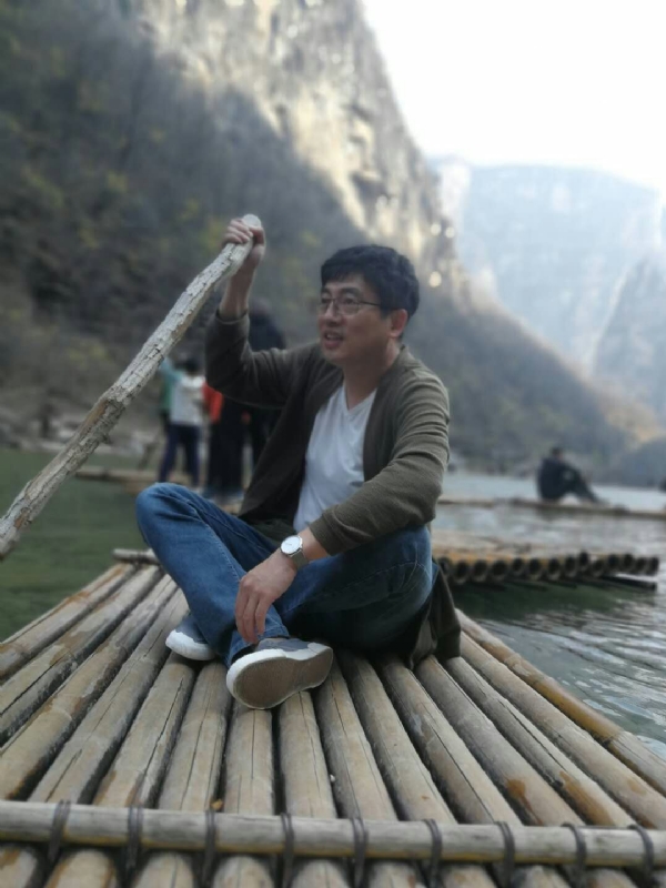 风被吹走了的第一张照片--长春相亲服务中心