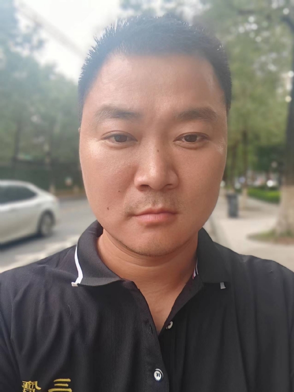 独寂的第一张照片--长春相亲服务中心