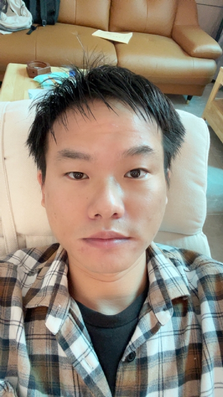 向日葵的第一张照片--长春相亲服务中心