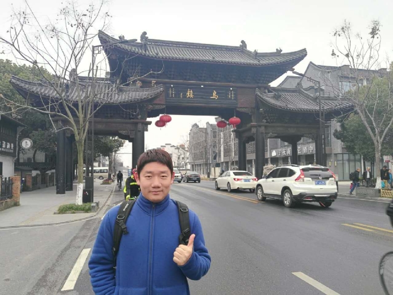 秋风秋雨的第一张照片--长春相亲服务中心