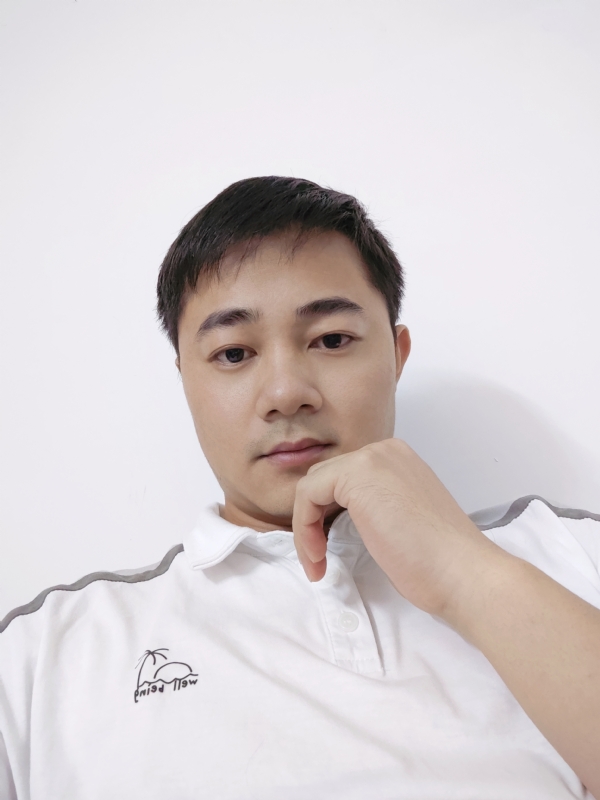 啊良的第一张照片--长春相亲服务中心